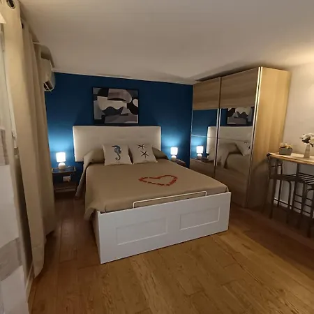 Nicole Apartmán