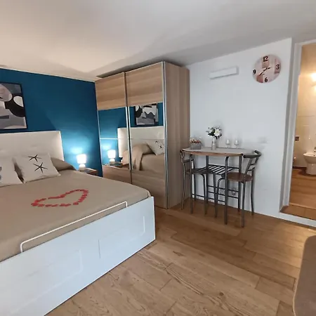 Nicole Apartmán